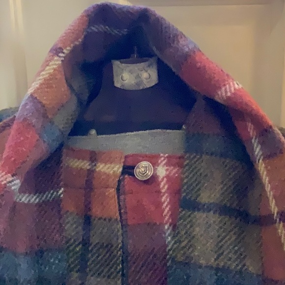 Vintage Creagaran wool cape from Scotland. - Picture 3 of 4